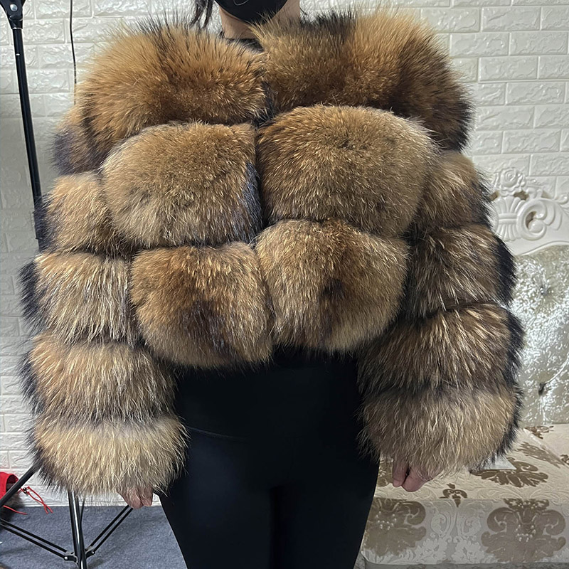 Winter Clothing Essentials - Tops de talla grande de piel