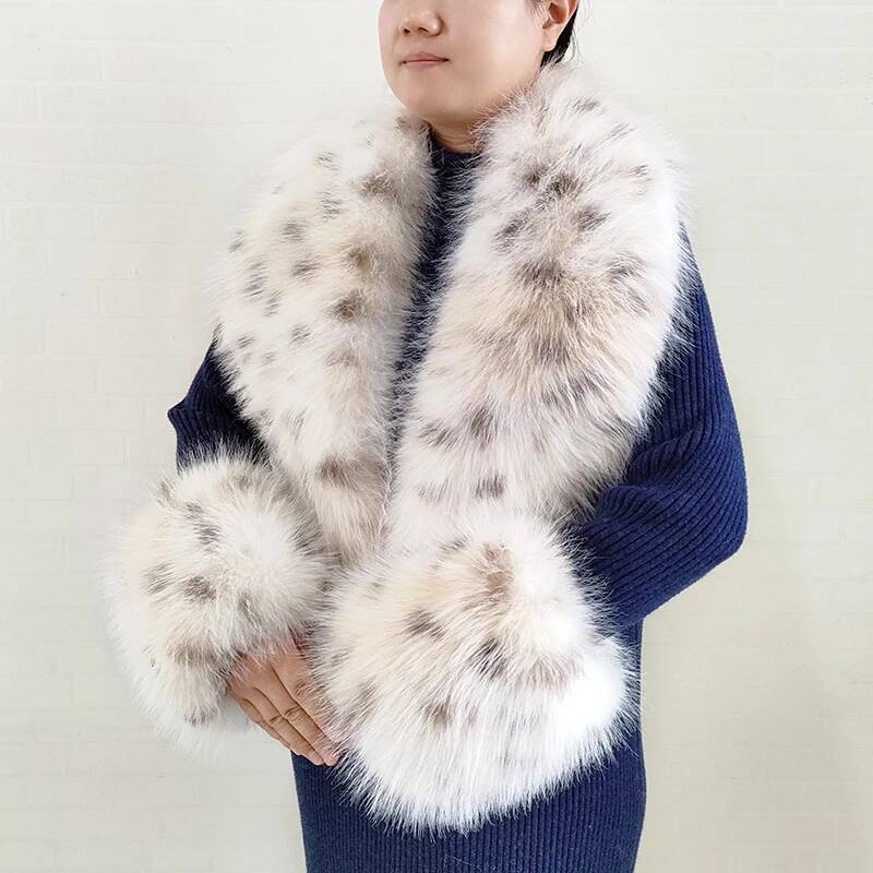 Bufanda grande de piel de zorr - Winter Clothing Essentials reseña y precio