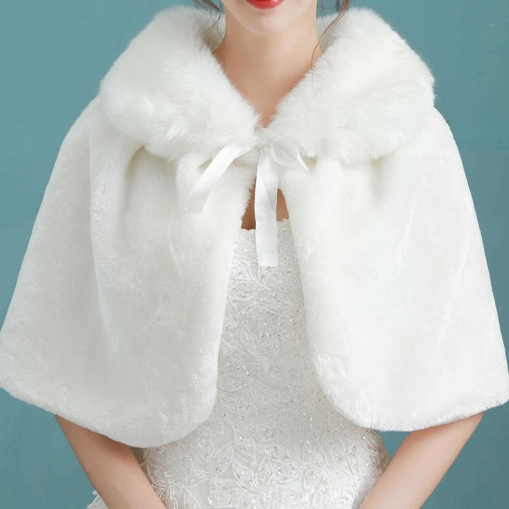 Estola blanca de invierno grue - Winter Clothing Essentials reseña y precio
