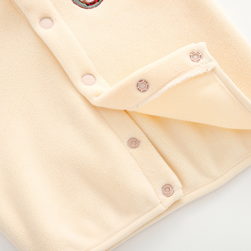 Chaleco de bebé, ropa de invie - Winter Clothing Activity reseña y precio